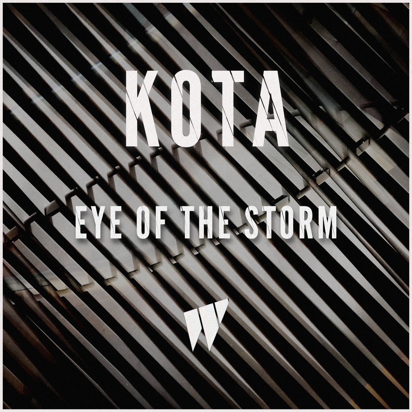 Kota – Eye Of The Storm (Extended Mix)